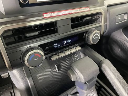 New 2026 Toyota 4Runner SR5 AWD/4WD image 6