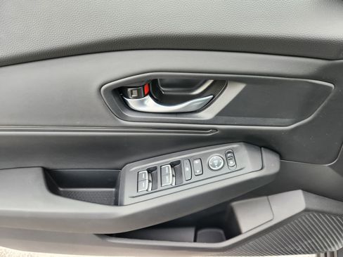 Certified 2025 Honda Accord SE image 17