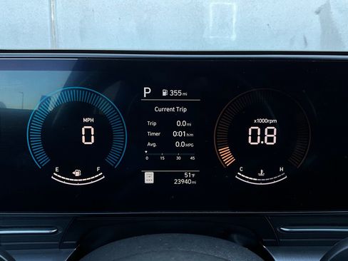 Used 2025 Hyundai Kona SEL image 39