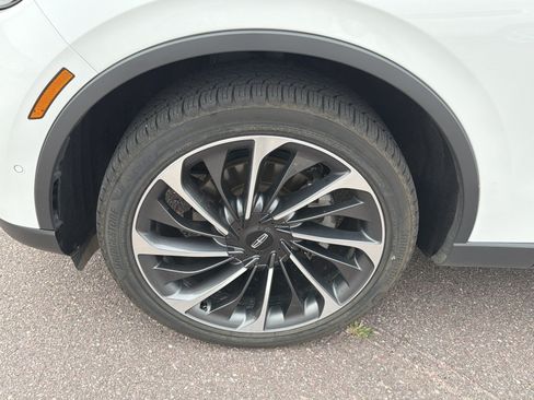 Used 2020 Lincoln Aviator Reserve w/ Equipment Group 202A AWD/4WD image 15