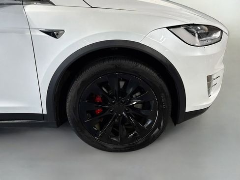 Used 2020 Tesla Model X Performance image 12
