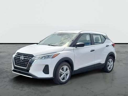 Used 2024 Nissan Kicks S FWD image 2