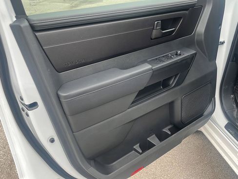 Used 2025 Toyota Tundra SR AWD/4WD image 9
