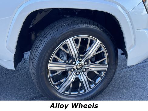 Used 2022 Toyota Tundra Capstone image 14