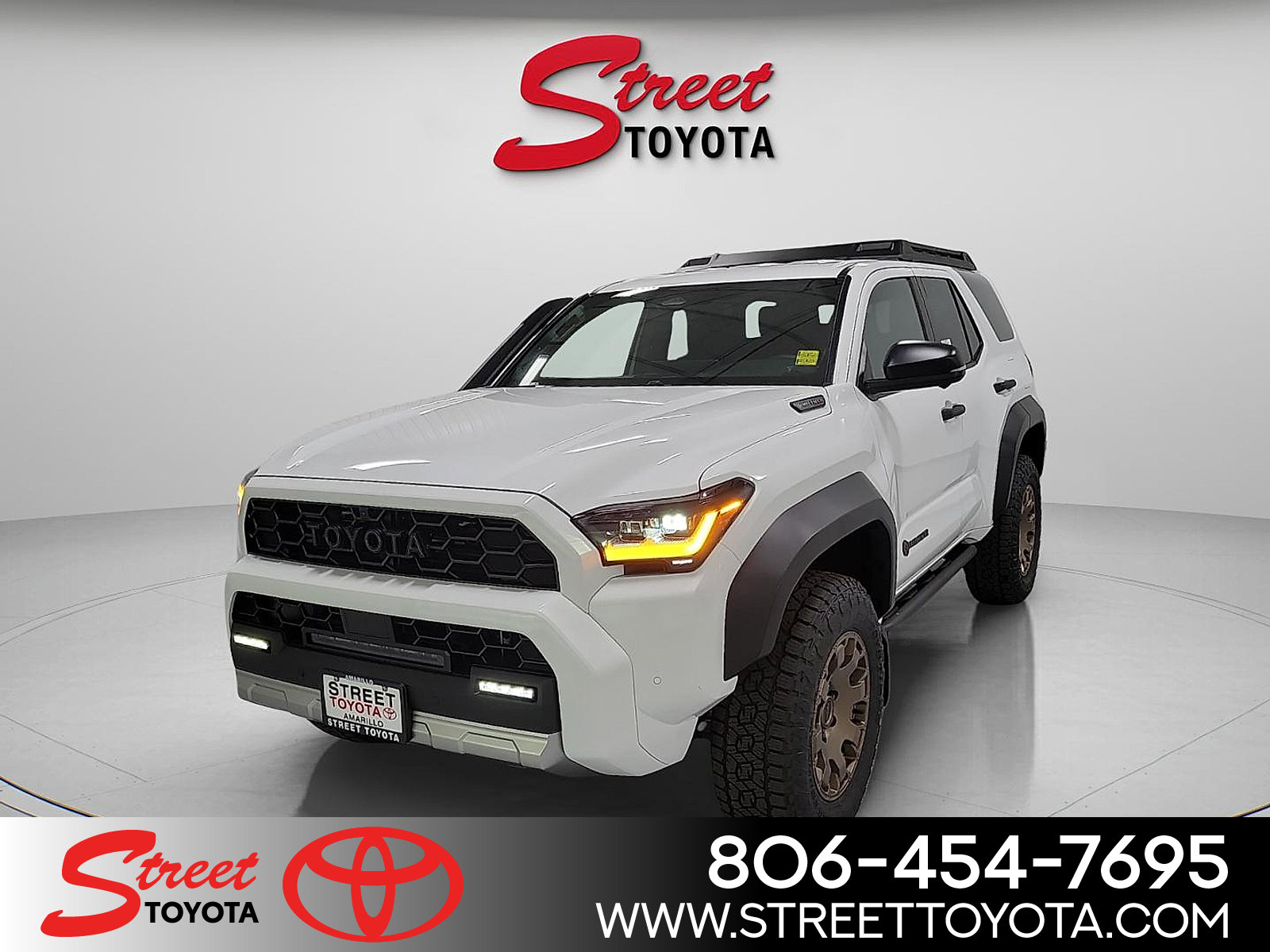 New 2026 Toyota 4Runner Trailhunter AWD/4WD image 1