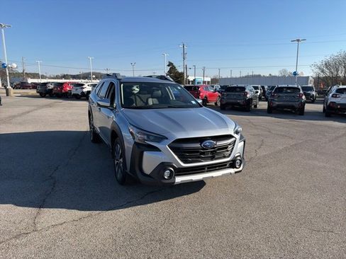 Used 2025 Subaru Outback Touring XT w/ Popular Package #2 image 2