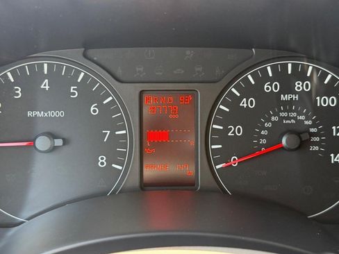 Used 2015 Nissan NV 3500 SV w/ Technology Package RWD image 35