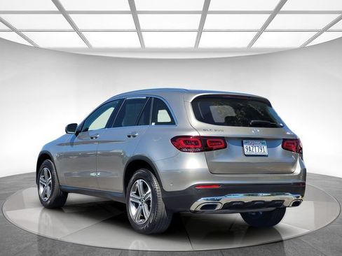 Used 2021 Mercedes-Benz GLC 300 4MATIC image 6