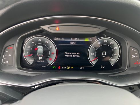 Used 2023 Audi Q7 3.0T Prestige AWD/4WD image 13