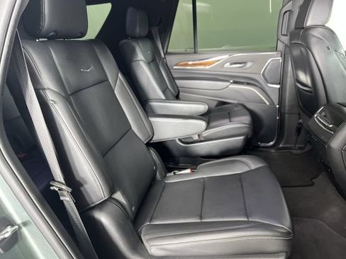 Certified 2024 Cadillac Escalade Luxury AWD/4WD image 27