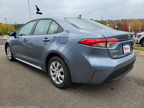 Used 2025 Toyota Corolla LE w/ Convenience Package image 22
