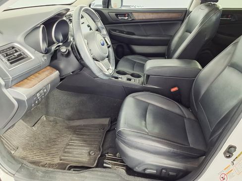 Used 2018 Subaru Outback 2.5i Limited image 14