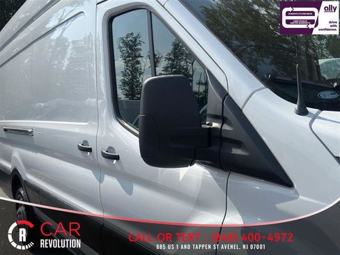 Used 2022 Ford Transit 250 148 High Roof Extended AWD image 42