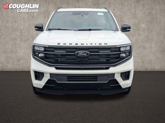 New 2026 Ford Expedition Max Platinum w/ Stealth Appearance Package AWD/4WD video 2
