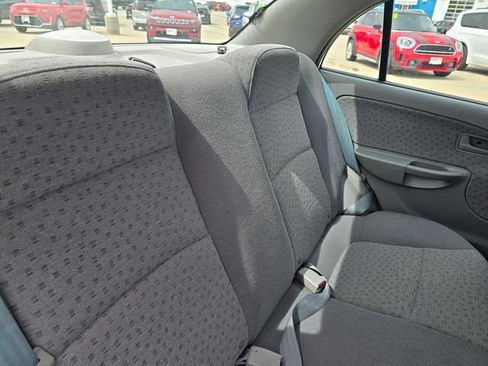 Used 2003 Kia Rio Sedan FWD image 19