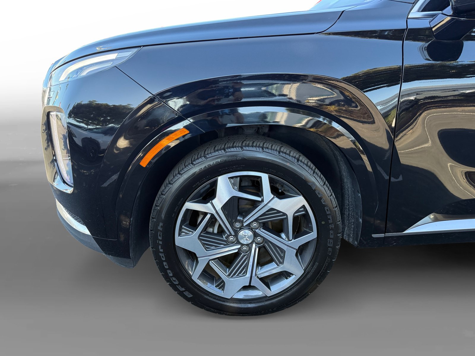 Used 2022 Hyundai Palisade Calligraphy w/ Cargo Package FWD image 9