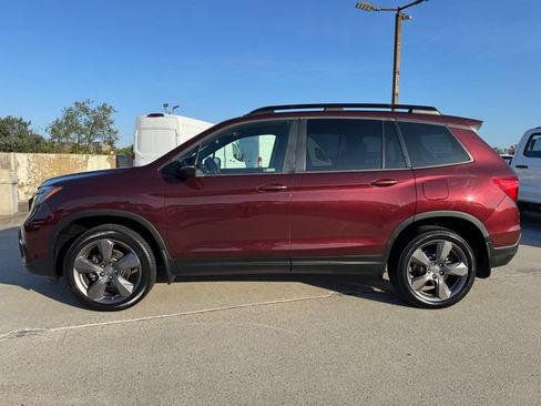 Used 2021 Honda Passport Touring image 8