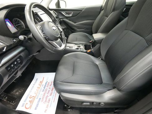 Used 2023 Subaru Forester Premium image 15