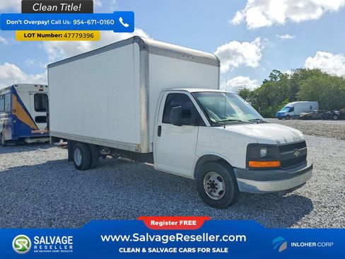 Used 2012 Chevrolet Express 3500 Extended RWD image 5