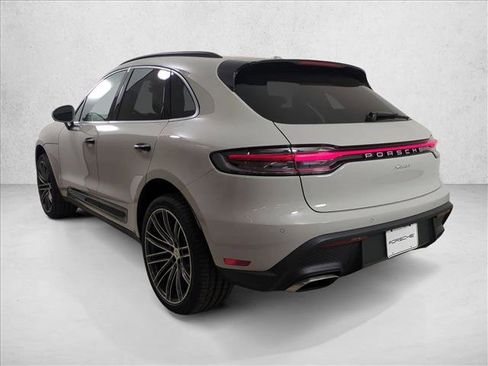 New 2026 Porsche Macan image 3