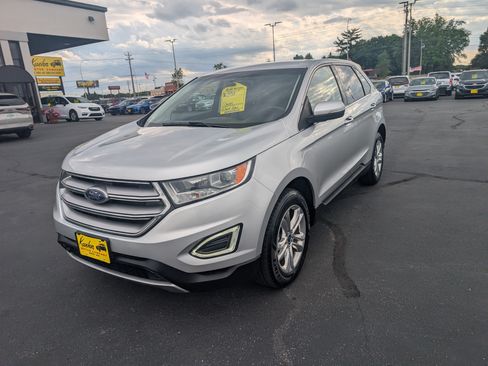 Used 2016 Ford Edge Titanium w/ Class II Trailer Tow Package AWD/4WD image 4