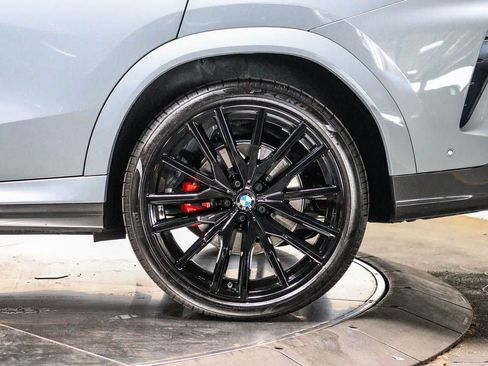 Used 2026 BMW X6 xDrive40i w/ Climate Comfort Package AWD/4WD image 10