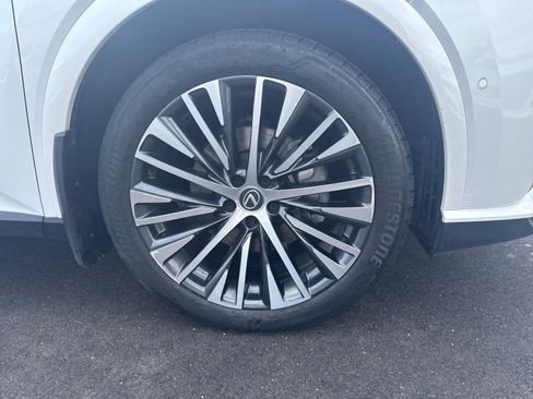 Used 2023 Lexus RX 350 Premium Plus image 9