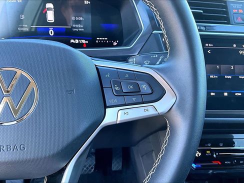 Used 2024 Volkswagen Tiguan Wolfsburg Edition image 45