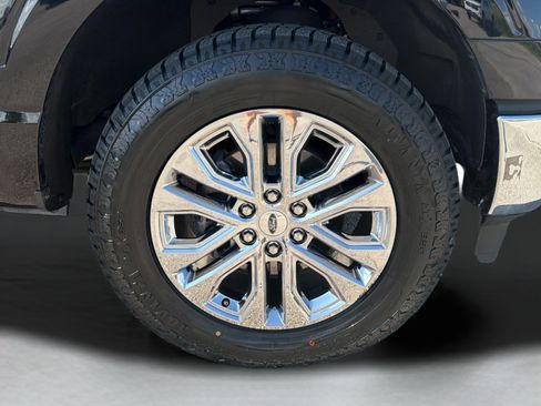 Used 2024 Ford F150 Lariat w/ FX4 Off-Road Package AWD/4WD image 9