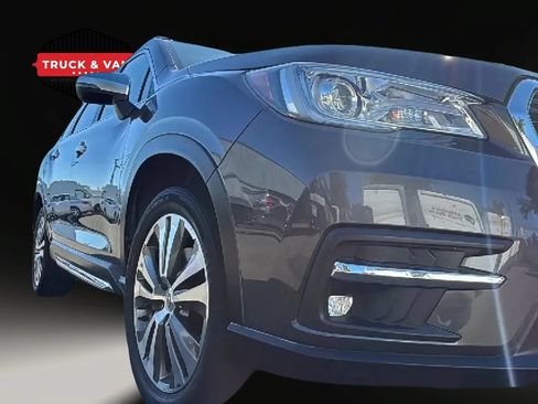 Used 2019 Subaru Ascent Touring w/ Popular Package #3 AWD/4WD image 9