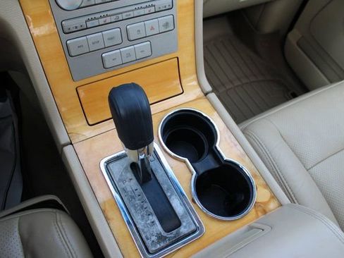 Used 2008 Lincoln Navigator L Base image 28