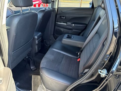 Used 2024 Mitsubishi Outlander Sport 2.0 S image 15