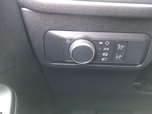 Used 2022 Ford Escape SE w/ Cold Weather Package AWD/4WD image 16