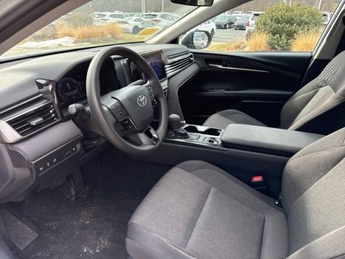 Used 2025 Toyota Camry LE image 20