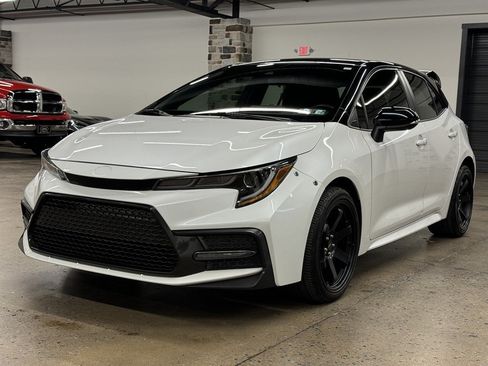 Used 2022 Toyota Corolla SE FWD image 3