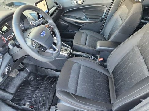 Used 2020 Ford EcoSport SE image 4