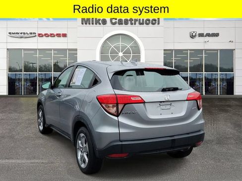 Used 2018 Honda HR-V LX image 6