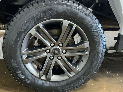 Certified 2022 Ford F150 XLT w/ Equipment Group 302A High image 5