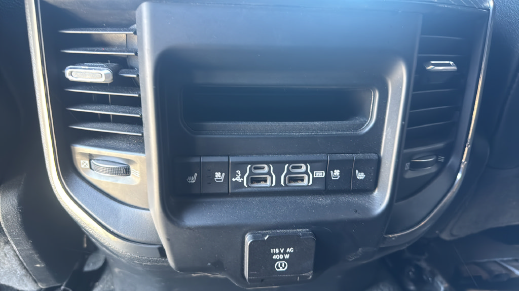 Used 2020 RAM 1500 Limited AWD/4WD image 15