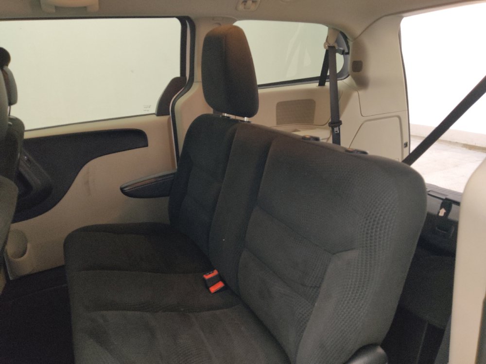 Used 2017 Dodge Grand Caravan SE w/ Power Window Group FWD image 18