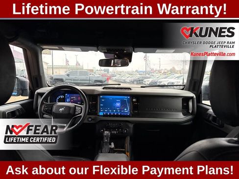 Used 2023 Ford Bronco Badlands image 39