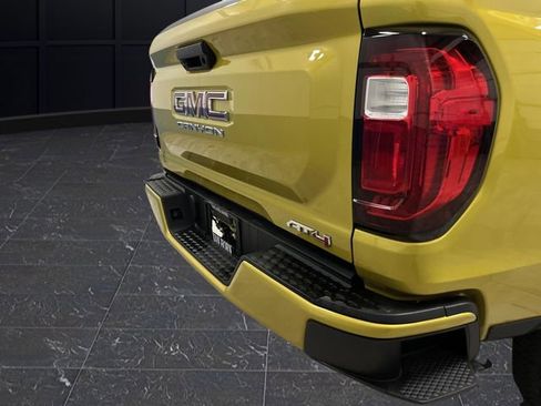 Used 2023 GMC Canyon AT4 image 33