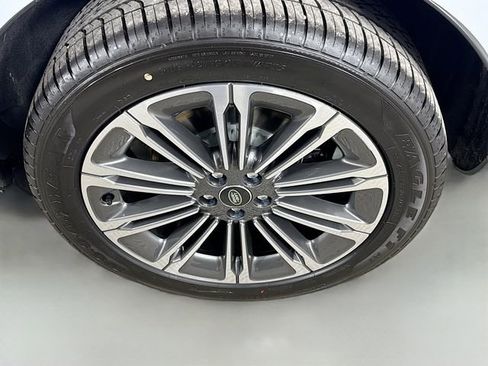 New 2026 Land Rover Range Rover Evoque S AWD/4WD image 33