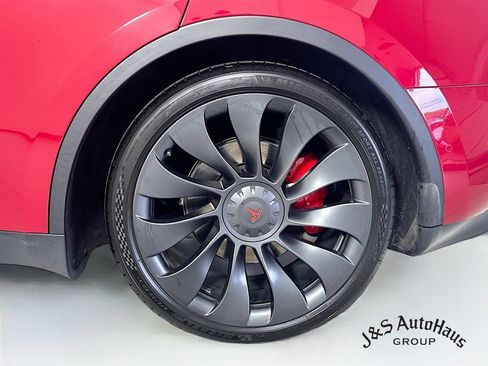 Used 2022 Tesla Model Y Performance AWD/4WD image 38