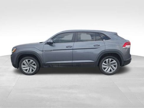 Used 2022 Volkswagen Atlas Cross Sport SE image 4