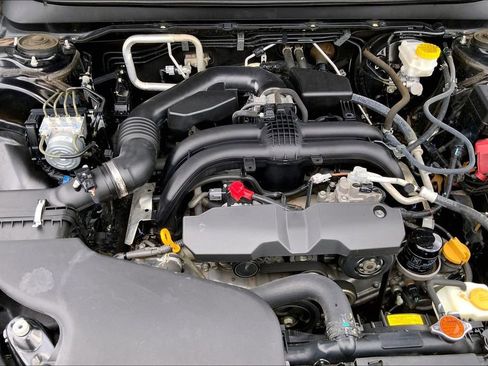Used 2019 Subaru Outback 2.5i Touring AWD/4WD image 29