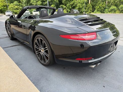 Used 2016 Porsche 911 Carrera Black Edition RWD image 9