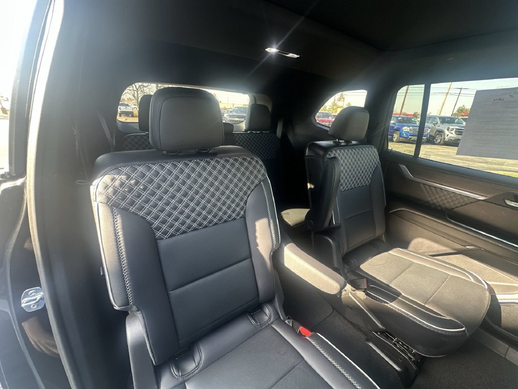 Used 2024 GMC Acadia Denali AWD/4WD image 28