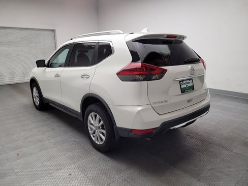 Used 2018 Nissan Rogue SV w/ Sun & Sound Touring Package AWD/4WD image 5