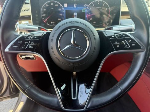 Used 2023 Mercedes-Benz S 580 4MATIC Sedan w/ AMG Line image 23